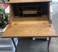 BTV lovely desk BTV lovely desk