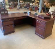 Will desk Will desk